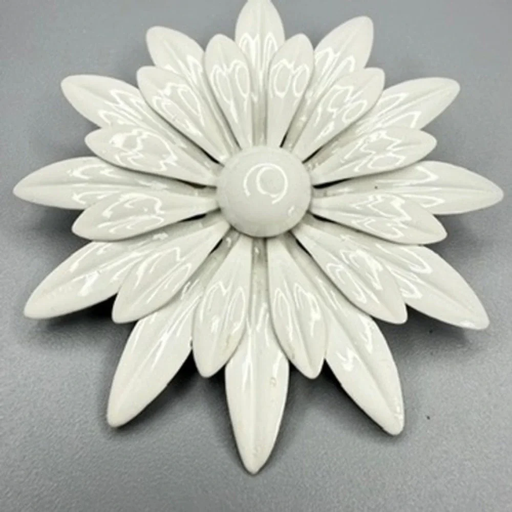 Vintage White Enamel Flower Brooch c. 1960s 3.5